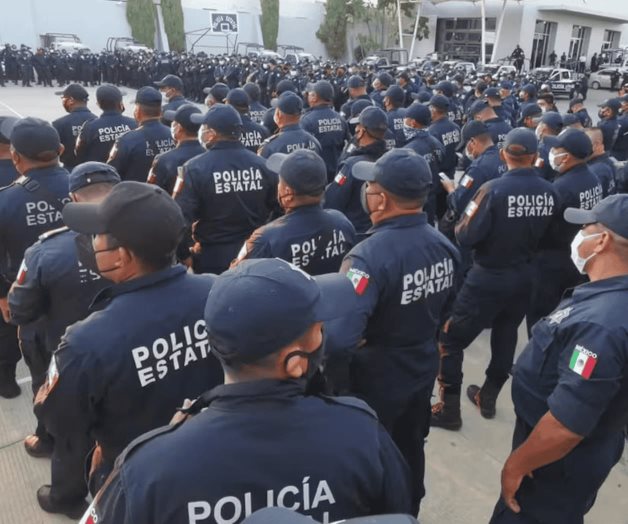 Policías de Colima se declaran en paro técnico