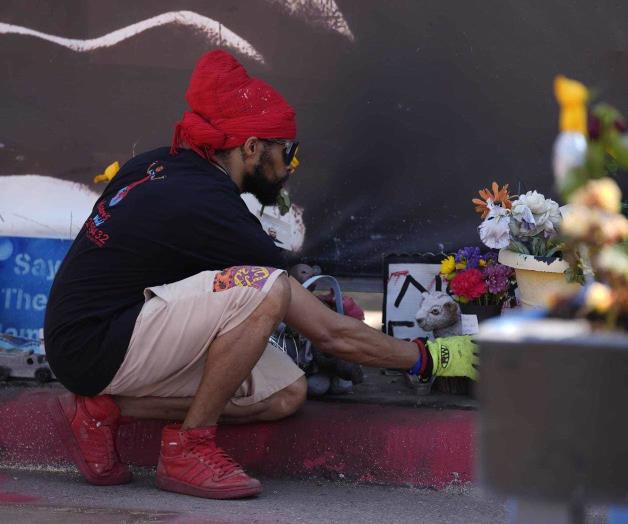 Miles conmemoran crimen de Floyd