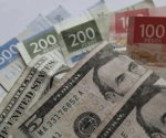 Peso se deprecia y cierra en 19.25 pesos por dólar