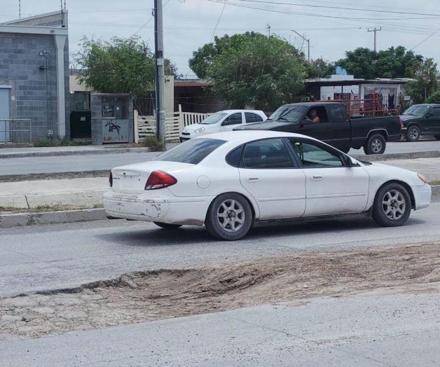 Atormenta profundo bache a conductores