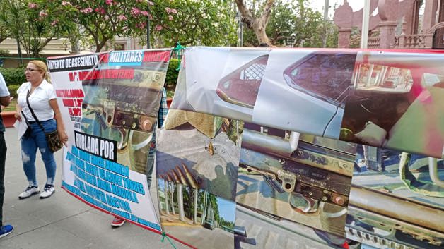 Rafaguean a familia dentro del 15vo Batallón de Infantería Rafaguean a familia dentro del 15vo Batallón de Infantería