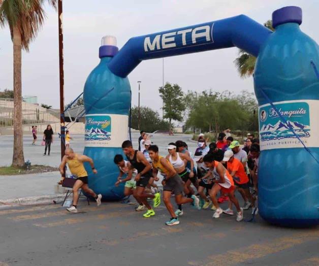 Corren por el Día del Contador Público