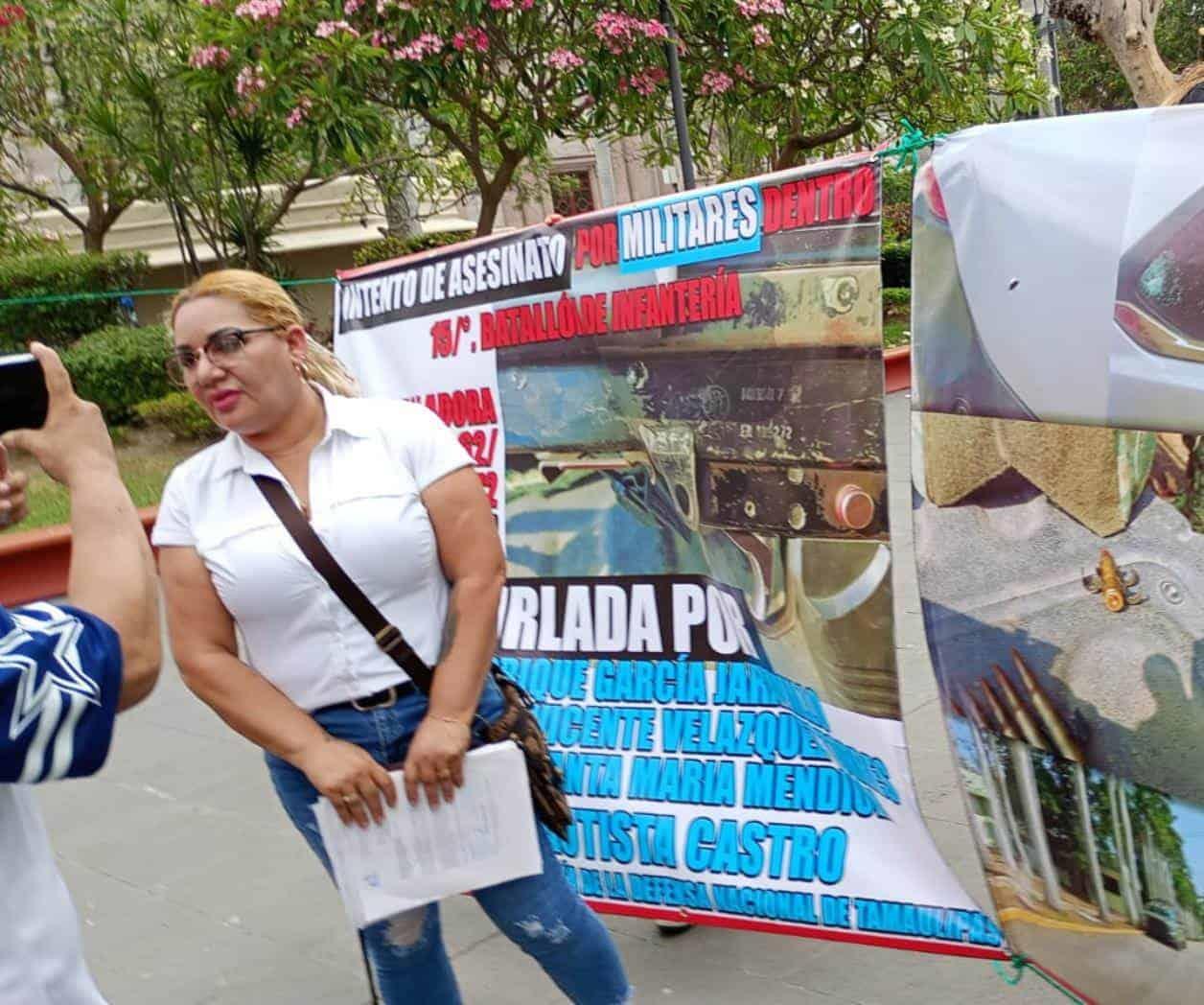 Rafaguean a familia dentro del 15vo Batallón de Infantería