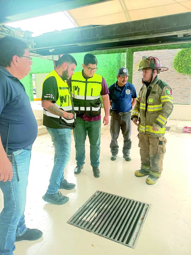 Evacuan a 600 alumnos