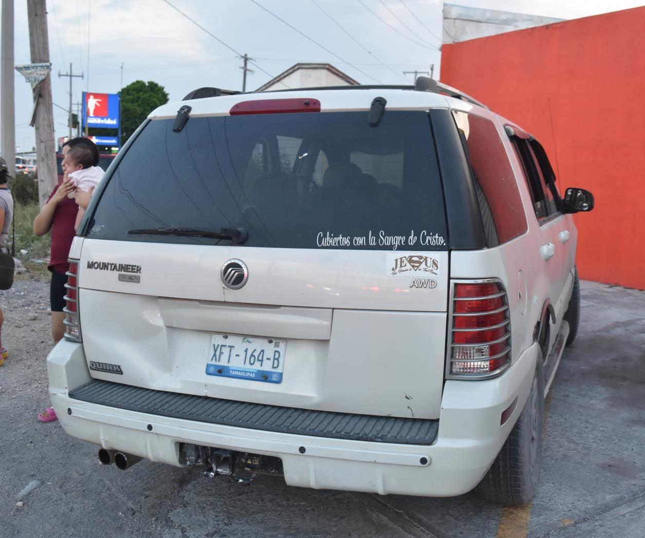 Colisiona, huye y vuelve a chocar en Reynosa