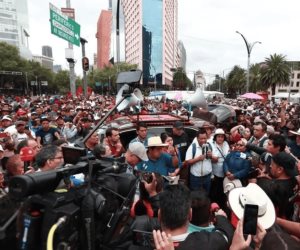 Ofrece 4T a CNTE soluciones; decidirán bases si pactan