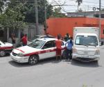 Taxista causa accidente al conducir de reversa en Reynosa