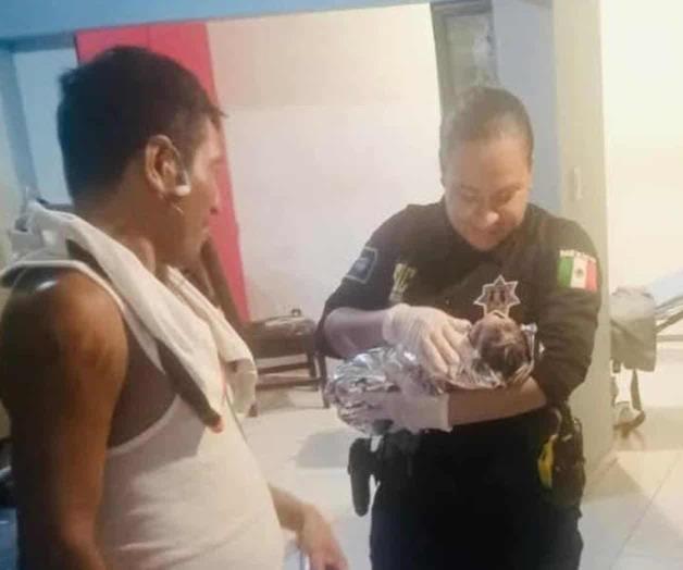 Polic&iacute;a Proxpol Escobedo asiste en parto inesperado en Monterrey