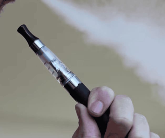 Prohibici&oacute;n de vapeadores propicia mercado negro: especialistas