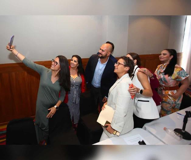 Capacitan a 120 cocineras y artesanas para su negocio