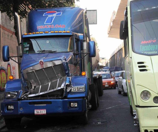 Robo y accidentes graves limitan seguro a camiones