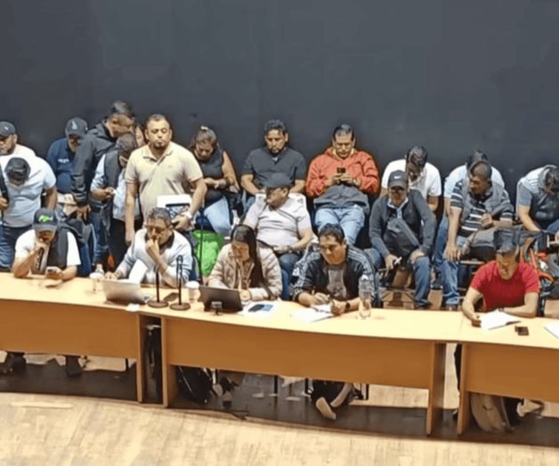 Secci&oacute;n 22 del SNTE acuerda poner fin a paro laboral y plant&oacute;n