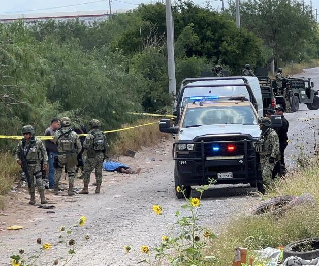 Encuentran cadáver con huellas de violencia en terreno baldío de Reynosa Encuentran cadáver con huellas de violencia en terreno baldío de Reynosa