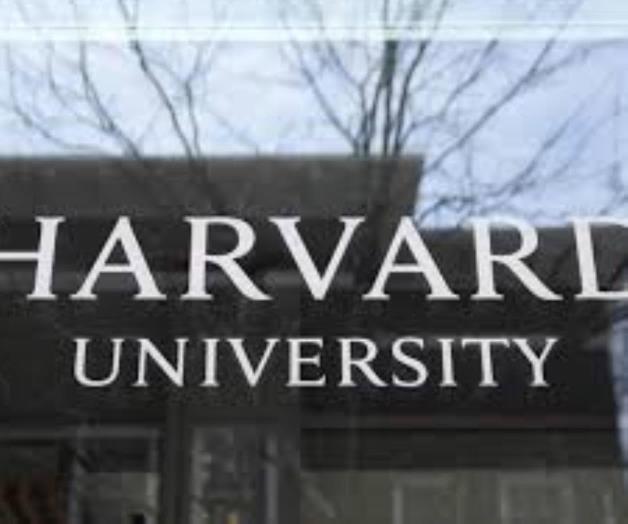 Revisarán las cuentas de redes sociales de solicitantes de visa para Harvard