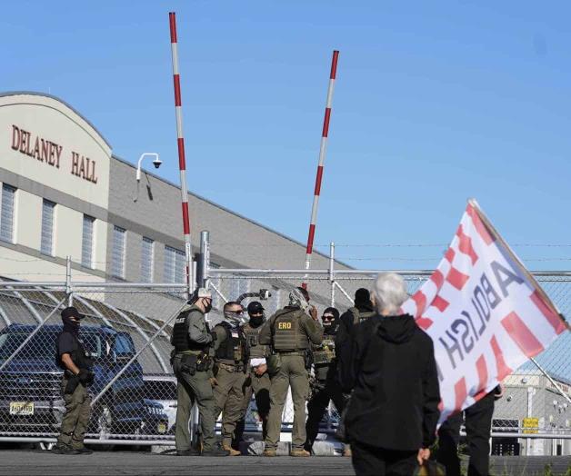 Corte Suprema escuchar&aacute; apelaci&oacute;n de centro de detenci&oacute;n por pagos de 1 d&oacute;lar diario a migrantes