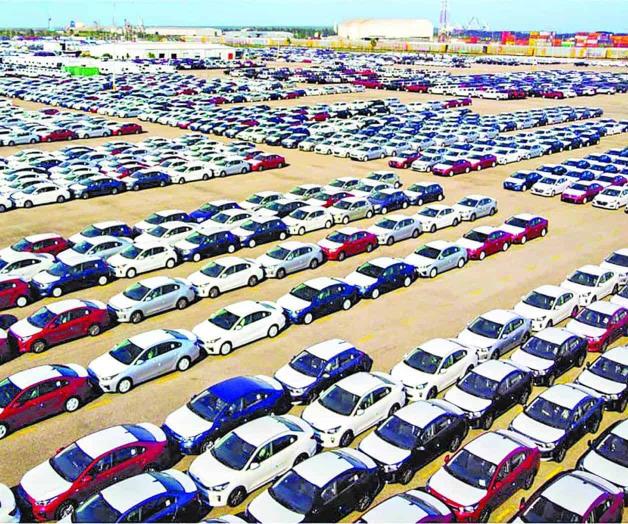Cae exportación de automóviles Cae exportación de automóviles