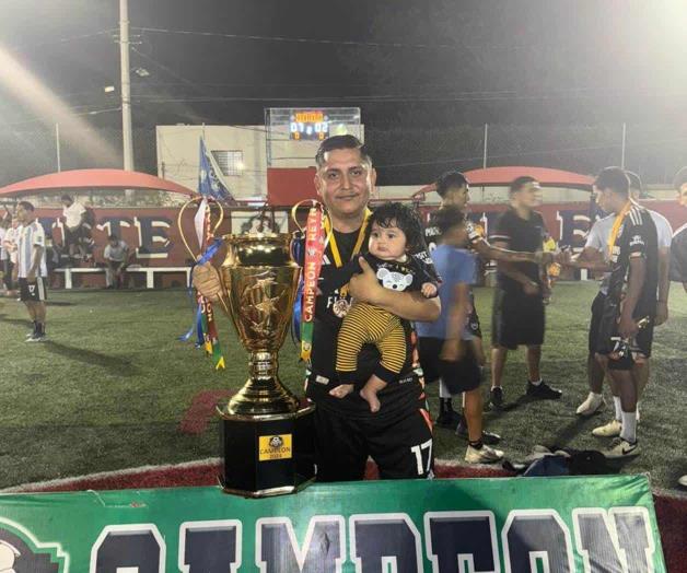 Su primer año en las canchas Su primer año en las canchas