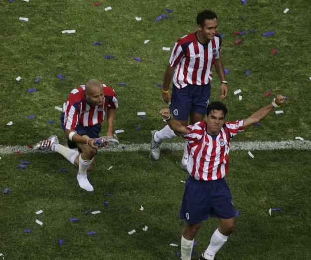 La ocasión en que Chivas aplastó a Boca Juniors en histórico partido de Copa Libertadores