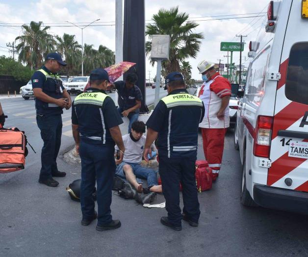 Joven automovilista atropella a motociclista en Reynosa; huye pero es alcanzada Joven automovilista atropella a motociclista en Reynosa; huye pero es alcanzada