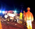 Se desprende caja de tráiler e impacta de frente a camioneta en Altamira