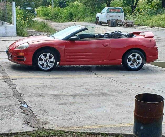 Recupera bombero automóvil robado Recupera bombero automóvil robado
