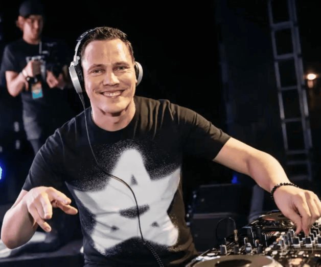 Fascinado con un DJ mexicano