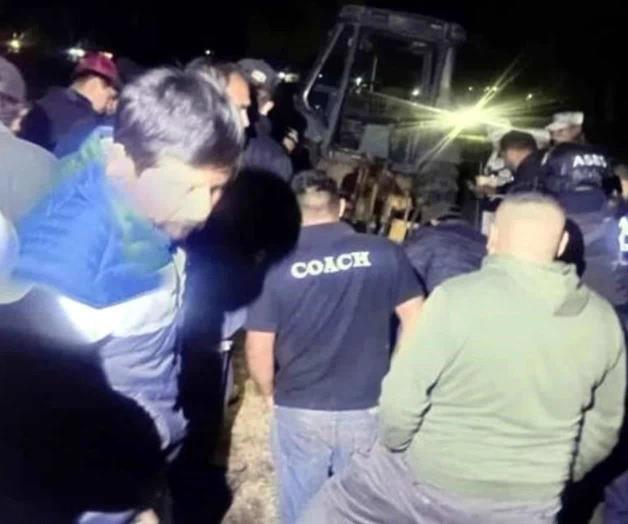 Mueren seis personas en derrumbe de túnel ligado a huachicol en Edomex Mueren seis personas en derrumbe de túnel ligado a huachicol en Edomex