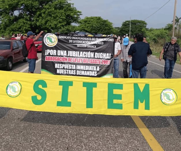 Profesores del SITEM se suman a protestas contra la Ley del ISSSTE