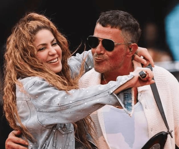 Shakira le lanza piropo a Alejandro Sanz y él responde Shakira le lanza piropo a Alejandro Sanz y él responde