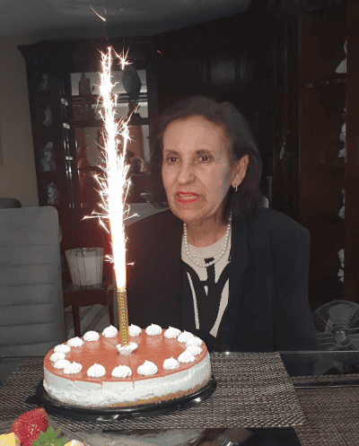 Celebran a una buena amiga Celebran a una buena amiga