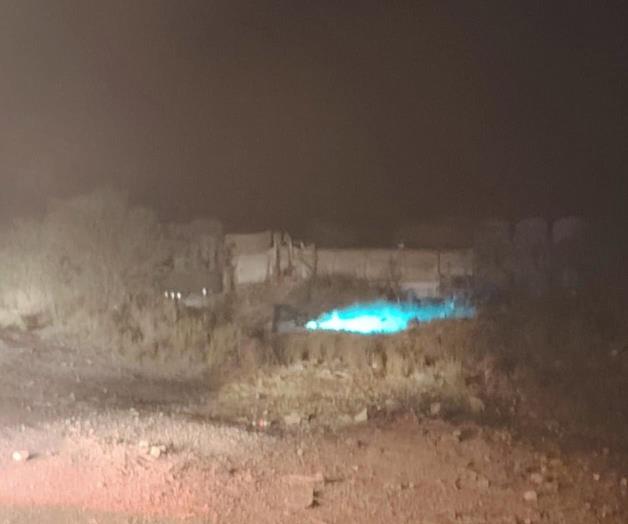 Accidente de pipa con material peligroso interrumpe tráfico en Carretera Victoria - Jaumave Accidente de pipa con material peligroso interrumpe tráfico en Carretera Victoria - Jaumave