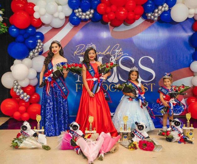 Coronan a la Corte del Festival de la Libertad