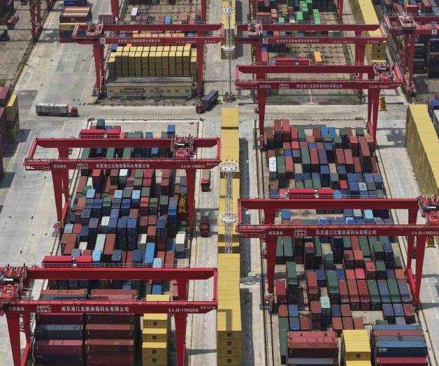 Surgen nuevas disputas antes de las conversaciones comerciales entre EEUU y China en Londres