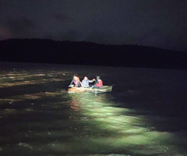 Rescatan cuerpo de hombre ahogado en presa de Teocuitatlán, Jalisco Rescatan cuerpo de hombre ahogado en presa de Teocuitatlán, Jalisco