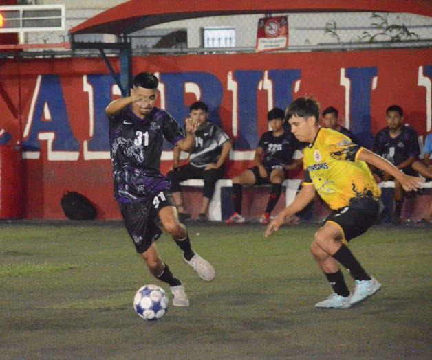 Vibrante empate entre los Leones y Hunters