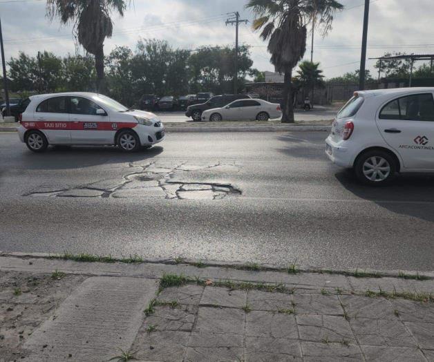 Invaden baches carretera Reynosa-San Fernando Invaden baches carretera Reynosa-San Fernando