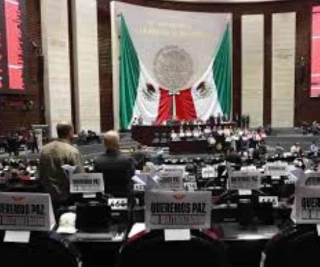 Proponen Ley Silla para servidores públicos en el Edomex