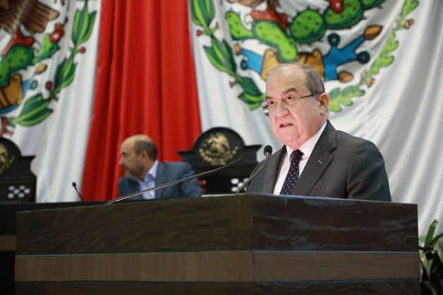 Diputado plantea reformar ley para atender salud emocional de jóvenes Diputado plantea reformar ley para atender salud emocional de jóvenes