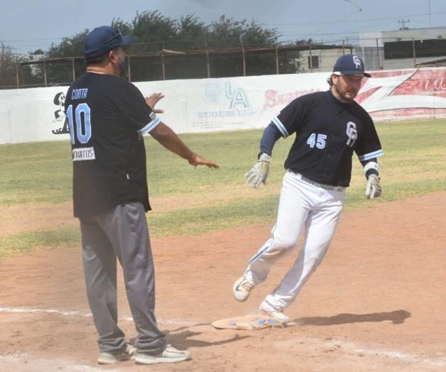 Galo y Novatos  definir&aacute;n finalista  en el juego tres