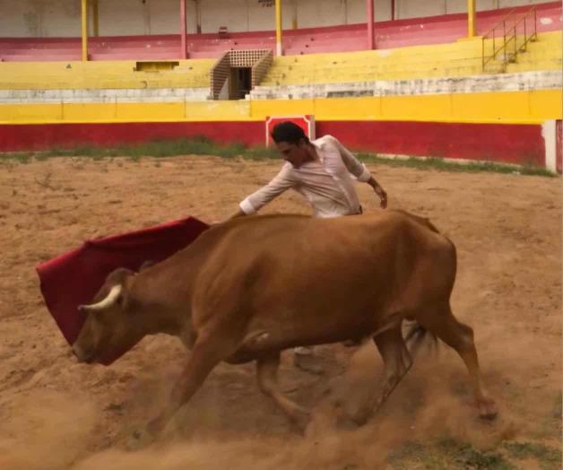 Kevin Loyo afina la muleta