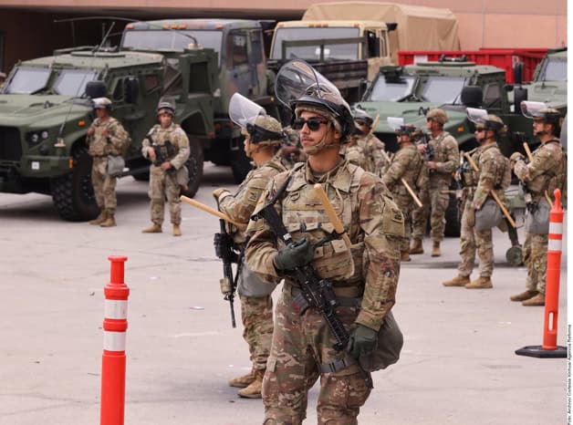 Greg Abbott despliega tropas Greg Abbott despliega tropas