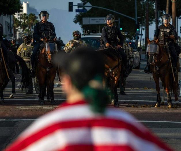 Marines se trasladan a Los &Aacute;ngeles por protestas migratorias