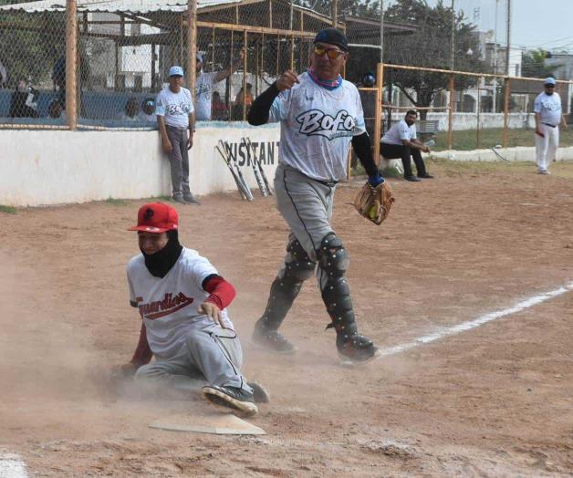 Guardianes y Sin Dientes dividen triunfos en playoff