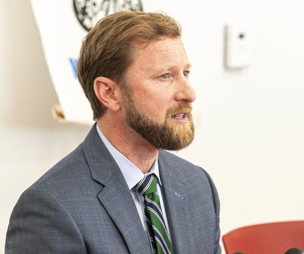 Liberan a mexicano, acusado falsamente de amagar a Trump