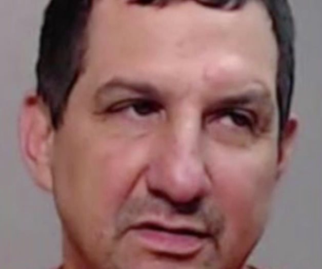 Buscan a un acusado de violencia doméstica