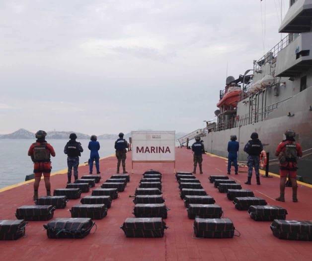 Aseguran tonelada de cocaína frente a costas de Guerrero