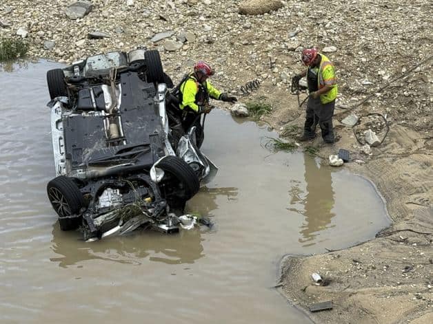 Mortales inundaciones sacuden a San Antonio