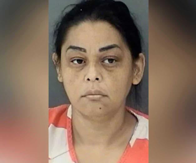 Descubren a migrantes hacinados en un camión