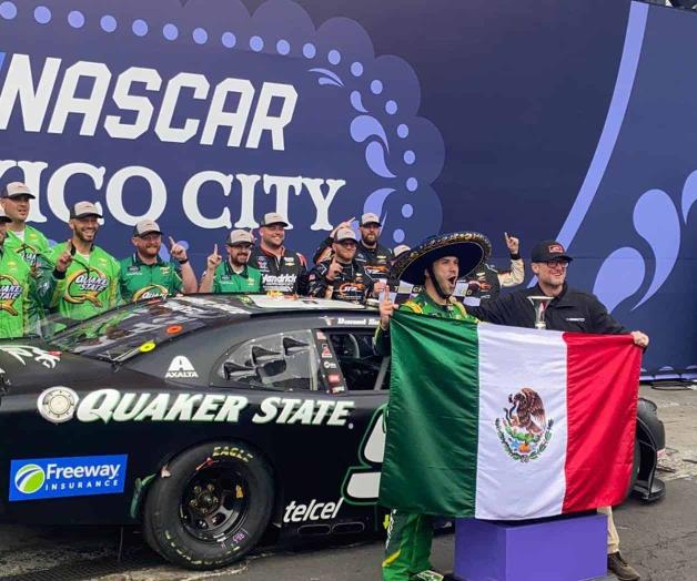 ¡Se pintó de verde, blanco y rojo el AHR! ¡Se pintó de verde, blanco y rojo el AHR!