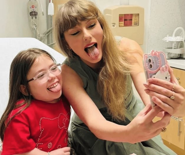 Alegra Taylor Swift to children in Children's Hospital Alegra Taylor Swift to children in Children's Hospital